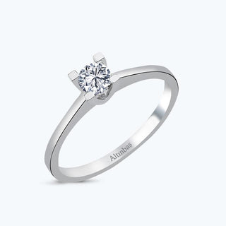 Solitaire Gold Ring