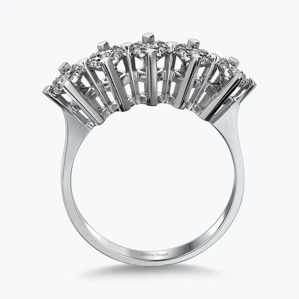 Fünf Steine Diamantring