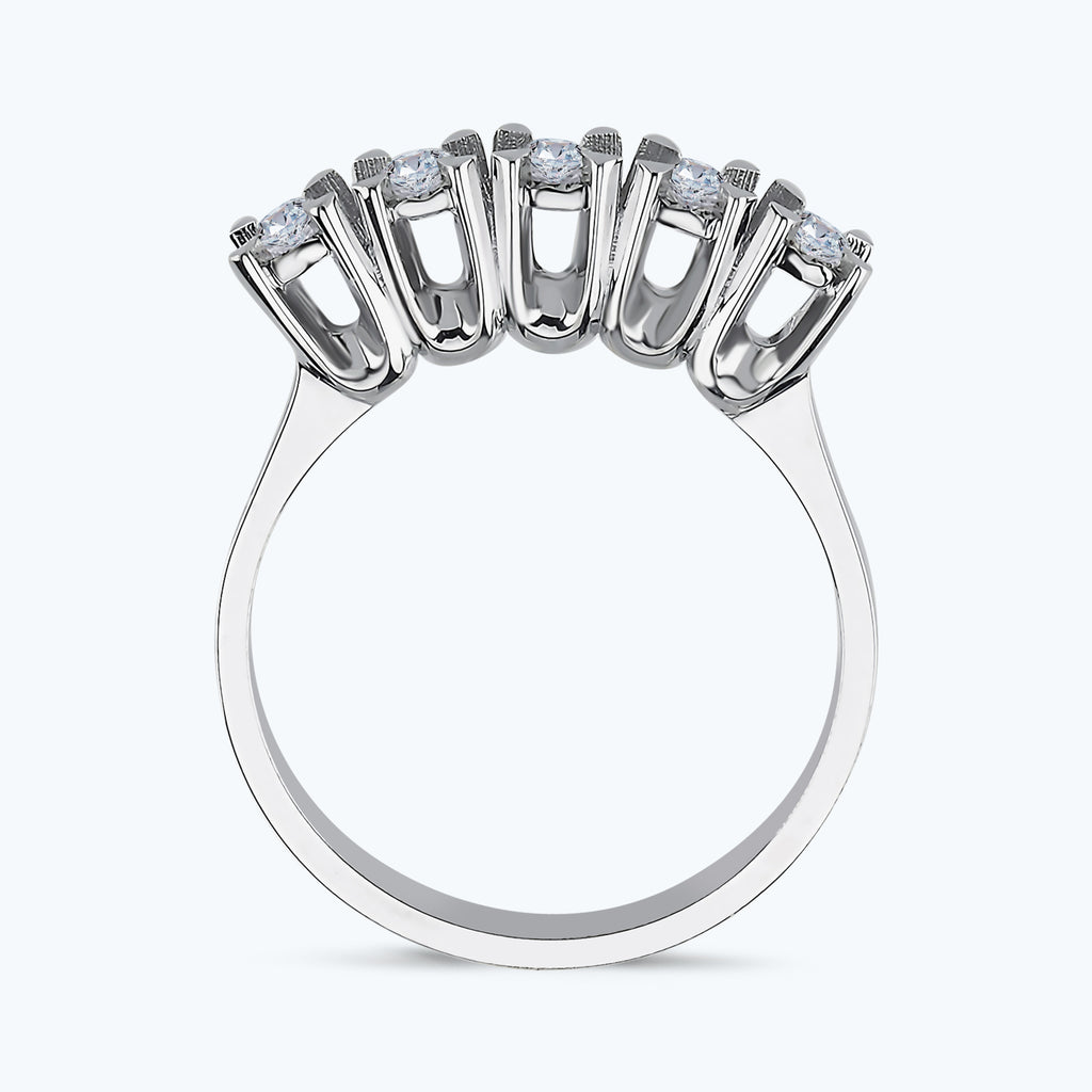 Fünf Steine Diamantring